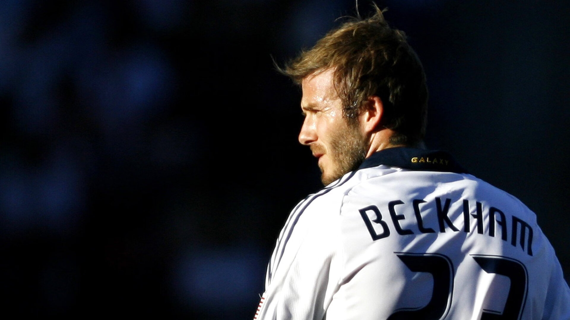 花样滑冰演出尝试沉浸式剧场模式，花样滑冰场景